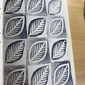 Meu projeto do curso: Sketchbook com carimbos feitos à mão. Traditional illustration, Pattern Design, Printing, Sketchbook, and Engraving project by Fernanda GG - 09.11.2023