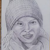 Mein Abschlussprojekt für den Kurs: Realistische Bleistiftporträts: Licht, Schatten und Proportionen. Un progetto di Belle arti, Bozzetti, Disegno a matita, Illustrazione tradizionale, Disegno realistico, Disegno artistico, Disegno, Disegno di ritratti e Disegno anatomico di moya_ayana - 16.09.2023