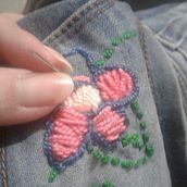 Mi proyecto del curso: Bordado contemporáneo con puntos tradicionales mexicanos. Een project van Craft, Borduurwerk, Textiel y Textielontwerp van Verónica Yñiguez - 17.09.2023