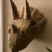 My project for course: Cardboard Sculptures for Beginners. Un progetto di Character design, Artigianato, Belle arti e Scultura di mamajaguar1791 - 21.09.2023