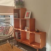 Librero Escalonado. Un progetto di Artigianato, Design e creazione di mobili, Interior design, DIY e Falegnameria  di Javier Cortez Ulloa - 21.09.2023