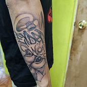 Mi proyecto del curso: Lettering para tatuajes. Un progetto di Calligrafia, Lettering e Design di tatuaggi di Jean Espinosa luna - 21.09.2023