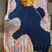 Mi proyecto del curso: Diseño y tejido de prendas con la técnica de intarsia. Fiber Arts, DIY, Knitting, Fashion Design, and Textile Design project by dulce_arredondo - 09.24.2023