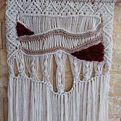 My project for course: Intro to Macraweaving: Make a Wall Hanging. Accessor, Design, Interior Design, Decoration, Fiber Arts, Macramé, Weaving, and Textile Design project by Farida Juzer - 09.21.2023