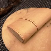 Selection of prototypes in split leather. Sewing, Arts, Crafts, Accessor, and Design project by beckypozzan - 09.26.2023