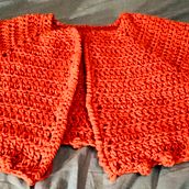 Il mio progetto del corso: Top-down: capi interi all'uncinetto. Fashion Design, Fiber Arts, DIY, Crochet, and Textile Design project by serenacataldo - 09.29.2023