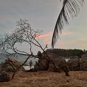 Fotografía de viajes con smartphone para principiantes, Puerto Escondido Oaxaca. Mobile Photograph, Outdoor Photograph & Instagram Photograph project by Vanessa Ángel Chávez - 09.29.2023