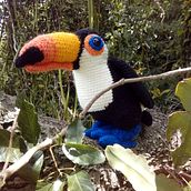 Tucán amigurumi. Amigurumi, e Crochê projeto de Jose Arcidiacono - 12.02.2021