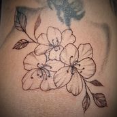 Il mio progetto del corso: Tatuaggio fine line: la leggerezza delle linee. Traditional illustration, Drawing, and Tattoo Design project by Sonia - 10.03.2023