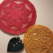 My project for course: Circular Macramé Techniques. Arts, Crafts, Decoration, Fiber Arts, Macramé, and Textile Design project by Andra - 10.04.2023