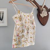 My project for course: Eco printing technique with flowers and plants. Accessor, Design, Arts, Crafts, Fashion Design, Fiber Arts, DIY, Textile D, eing, Floral, Plant Design, Textile Printing, and Textile Design project by Elīna Knospiņa Meikule - 10.08.2023