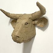 My project for course: Cardboard Sculptures for Beginners. Projekt z dziedziny Projektowanie postaci, Craft,  Sztuki piękne i Rzeźba użytkownika Estrella Vega - 09.10.2023