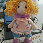 Meu projeto do curso: Amigurumi: crie bonecas com estilo romântico. Un proyecto de Artesanía, Diseño de juguetes, Tejido, Crochet, Amigurumi y Diseño textil de Diego Alberto - 10.10.2023
