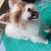 Mi proyecto del curso: Creación de animales con needle felting. Arts, Crafts, To, Design, Fiber Arts, Needle Felting, and Textile Design project by Sayu Yoshi - 10.11.2023