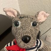 Mi proyecto del curso: Tejido de animales de peluche realistas: crea un cachorro de hilo Ein Projekt aus dem Bereich Weben, DIY, Stricken und Textildesign von Esther Ramírez - 04.10.2023