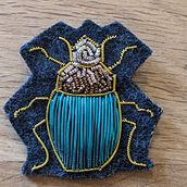 broches en canetille. Un proyecto de Bordado de Catherine Cadiou - 14.10.2023