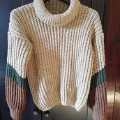 Il mio progetto del corso: Uncinetto: crea indumenti con un solo ferro. Un proyecto de Diseño de moda, Tejido, DIY, Crochet y Diseño textil de nicoletta dominelli - 15.10.2023