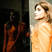 My project for course: Directing Models for Photography. Photograph, Fashion Photograph, Portrait Photograph, and Studio Photograph project by Angelica Silva - 05.13.2023