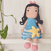 Meu projeto do curso: Amigurumi: design de roupa, cabelo e acessórios. Arts, Crafts, To, Design, Fiber Arts, Crochet, Amigurumi, and Textile Design project by Lucia Sokolowicz - 10.18.2023