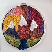 Mi proyecto del curso: Bordado XL con aguja mágica. Embroider, Decoration, Punch Needle, and Textile Design project by Claudia Vergara - 10.20.2023