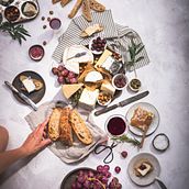Mi proyecto del curso: Ejemplos técnicas de retoque creativo para fotografía culinaria. Photograph, Photograph, Post-production, Photo Retouching, and Food Photograph project by contacto_584601 - 10.24.2023