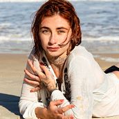 Mi proyecto del curso: Dirección de modelos para fotografía Ein Projekt aus dem Bereich Fotografie, Modefotografie, Porträtfotografie und Studiofotografie von Stephanie Barrera - 25.10.2023