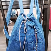 Mochila con vaqueros rotos . % Julia tarafından hazırlanan Dikiş projesi - 10.30.2023
