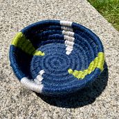 Mi proyecto del curso: Cestería para principiantes: la técnica de espiral. Un progetto di Design di accessori, Artigianato, Fashion design, Fiber Art e Textile Design di Isabel Alvarado - 01.11.2023