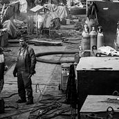In the shipyard. Digital Photograph, Outdoor Photograph, Documentar, and Photograph project by Waldemar Dylewski - 08.28.2015