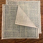 Hitomezashi dishcloths. Un progetto di Artigianato e Ricamo di Kate Pachal - 05.11.2023