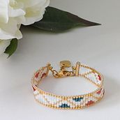 My project for course: Beaded Jewelry Design: Weave Elegant Patterns. Accessor, Design, Arts, Crafts, Jewelr, Design, and Fiber Arts project by Julija Kozlova - 11.12.2023