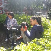 Mi proyecto es la Corporación Juguemos a Hacer Cine. Projekt z dziedziny Fotografia, Kino, film i telewizja, Edukacja, Marketing, Pisanie,  Kino, Film, Telewizja,  Sound design, Portale społecznościowe, Produkcja audiowizualna, Kreat, wność, Fotografowanie smartfonem, Fotografia produktowa, Stor, telling, Ed, cja filmów, Pisanie scenariusz, Marketing na Facebooku, Fotografia komerc, jna, Komunikacja, Projektowanie dla portali społecznościow, ch, Tworzenie treści, Projektowanie produktu c, frowego, Strategia marki, Zarządzanie, Produkt, wność, Projektowanie prezentacji, Audio i Sztuczna Inteligencja użytkownika Juan Puerta - 14.11.2023