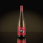 Mi proyecto del curso: Diseño y producción de una etiqueta de vino. Br, ing, Identit, Graphic Design, and Packaging project by Juan Carlos Lorenzo Domínguez - 11.20.2023