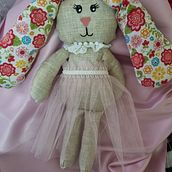 Conejo. Character Design, Arts, Crafts, To, Design, Sewing, Patternmaking, and Dressmaking project by Alfonzzo Pizarro - 11.12.2023
