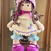 Mi proyecto del curso: Elaboración de muñecas amigurumi románticas. Arts, Crafts, To, Design, Fiber Arts, Crochet, Amigurumi, and Textile Design project by Natalia Ramirez - 11.18.2023