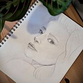 My project for course: Portrait Sketchbooking: Explore the Human Face. Esboçado, Desenho, Desenho de retrato, Desenho artístico, e Sketchbook projeto de mina.rassa - 23.11.2023