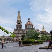 Centro Historico de Guadalajara. Un proyecto de Fotografía y Arquitectura de Diego Illescas - 23.11.2023