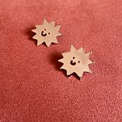 Pink Sun Pins and Earrings (copper). Accessor, Design, Arts, Crafts, Jewelr, Design, and DIY project by magdalena_czyzewska - 11.24.2023