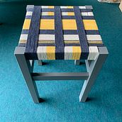 Mon projet du cours : Techniques de tressage de corde pour des chaises colorées. Design, Arts, Crafts, Furniture Design, Making, and Weaving project by amnt6640 - 11.29.2023