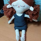 Mi proyecto del curso: Muñecos de tela: diseño, costura y creación de contenido. Arts, Crafts, To, Design, Social Media, Mobile Photograph, Product Photograph, Sewing, Instagram Photograph, Patternmaking, and Dressmaking project by Lola - 12.02.2023