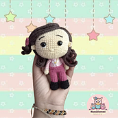 Mi proyecto del curso: Amigurumis: personas tejidas a crochet. Arts, Crafts, To, Design, Fiber Arts, Crochet, Amigurumi, and Textile Design project by Nina Lu - 12.02.2023
