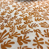 Proyecto del curso: Serigrafía textil, diseña y estampa tus patrones Ein Projekt aus dem Bereich Siebdruck, Musterdesign, Modedesign, Prägung, Textildruck und Textildesign von Iris Orri - 05.12.2023