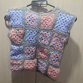 Mi proyecto del curso: Grannies de crochet: haz tu propio suéter. Fashion Design, Fiber Arts, DIY, Crochet, and Textile Design project by parito500 - 12.07.2023