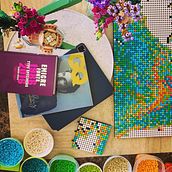 Fotografía lifestyle / flat lay: Lego Mapamundi. Social Media, Mobile Photograph, Digital Photograph, Mobile Marketing, Instagram, Content Marketing, Instagram Photograph, Instagram Marketing, Lifest, and le Photograph project by Sonia Aguirre - 12.09.2023