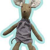 Meu projeto do curso: Design e confecção de bonecos de pano. Un projet de Conception de personnages, Artisanat, Conception de jouets , et Couture de Deise - 15.12.2023