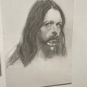 Mi proyecto del curso: Retrato realista con lápiz de grafito. Projekt z dziedziny Trad, c, jna ilustracja,  Sztuki piękne, Sketching, R, sunek ołówkiem,  R, sunek, Portret, R, sunek realist, czn,  R, sunek art, st, czn, R i sunek anatomiczn użytkownika Alejandro Hernandez - 18.12.2023