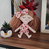 Mi proyecto del curso: Muñecos de tela: diseño, costura y creación de contenido. Projekt z dziedziny Craft, Projektowanie zabawek, Portale społecznościowe, Fotografowanie smartfonem, Fotografia produktowa,  Sz, cie, Fotografia na Instagram, Wzornictwo i krawiectwo użytkownika alybooks00 - 20.12.2023