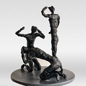 Pain All Around (sculpture), Roots (acrylic on sketchbook). Un projet de Sculpture, Peinture acr, lique , et Carnet de croquis de pengincan - 21.12.2023