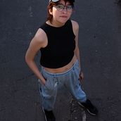 Sesion de poses con mi amiga y modelo Flor (ig: Meevepics si quieren apoyar). Photograph, Fashion Photograph, Portrait Photograph, and Studio Photograph project by Franco Aguirre - 09.16.2023