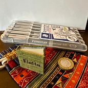 My project for course: Make a Tiny Book: Miniature Bookbinding and Illustration. Traditional illustration, Arts, Crafts, Bookbinding, and DIY project by Kathleen Shearer - 12.28.2023